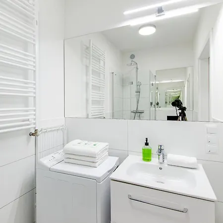 12a Loft Apartment- Modern Flat With Kitchen And Bathroom Wroclaw